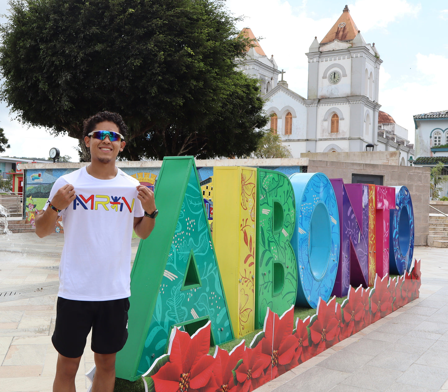 Camiseta Deportiva Blanca UNISEX | Edición AIBONITO